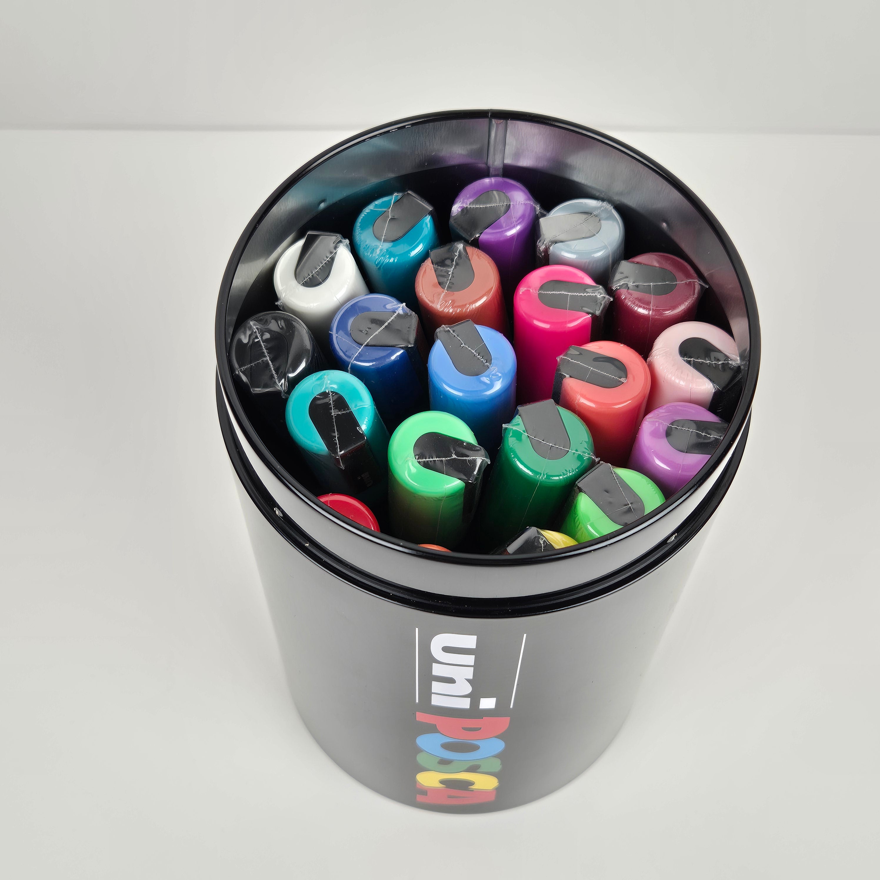 POSCA Tin 20pce 5M Gift tin and Box