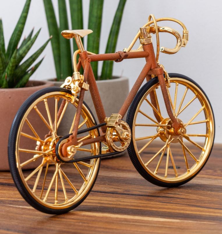 Montana Rust Effect Spray Paint