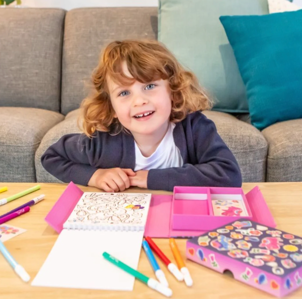 Colouring Set - Magical Creatures