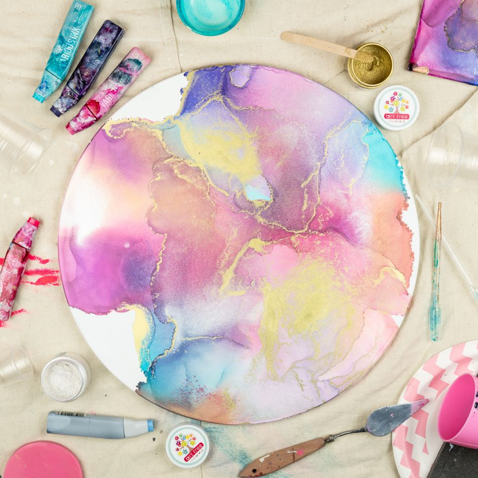 Choosing the right art supplies for your abstract project