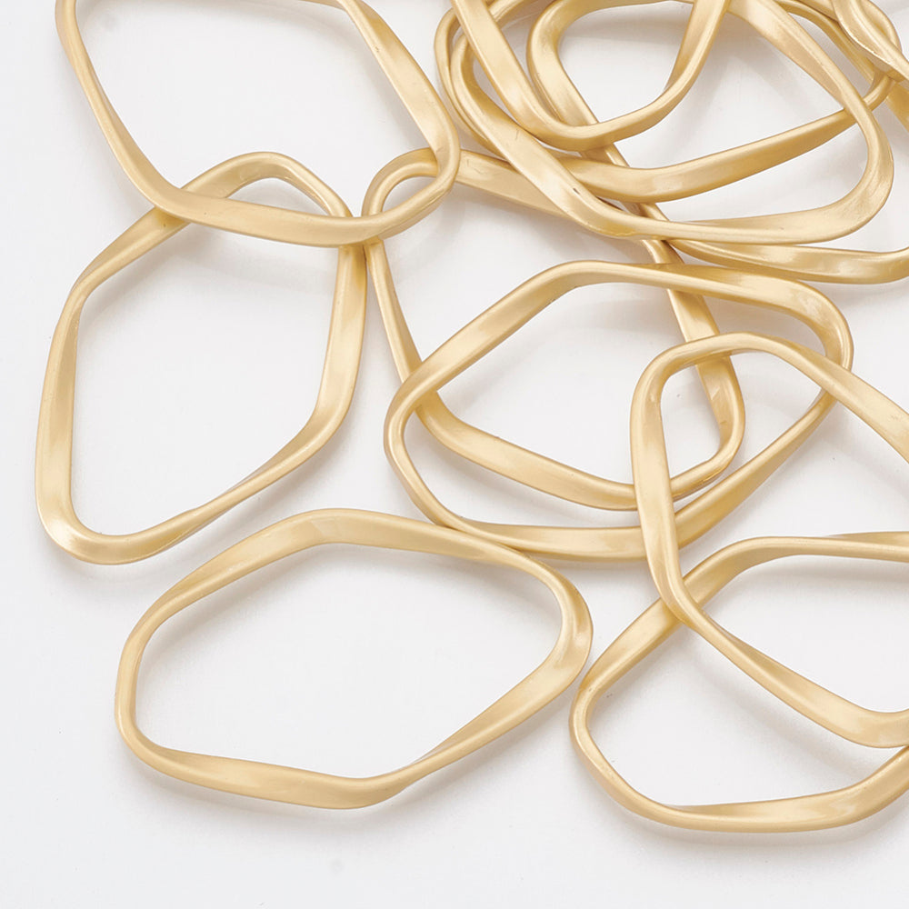 Linking Ring Irregular Smooth Gold 2pce