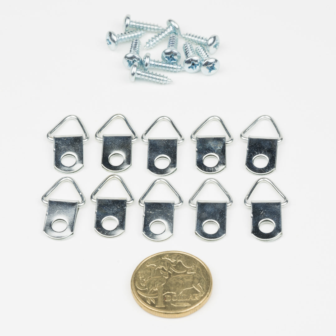 Small D-hooks