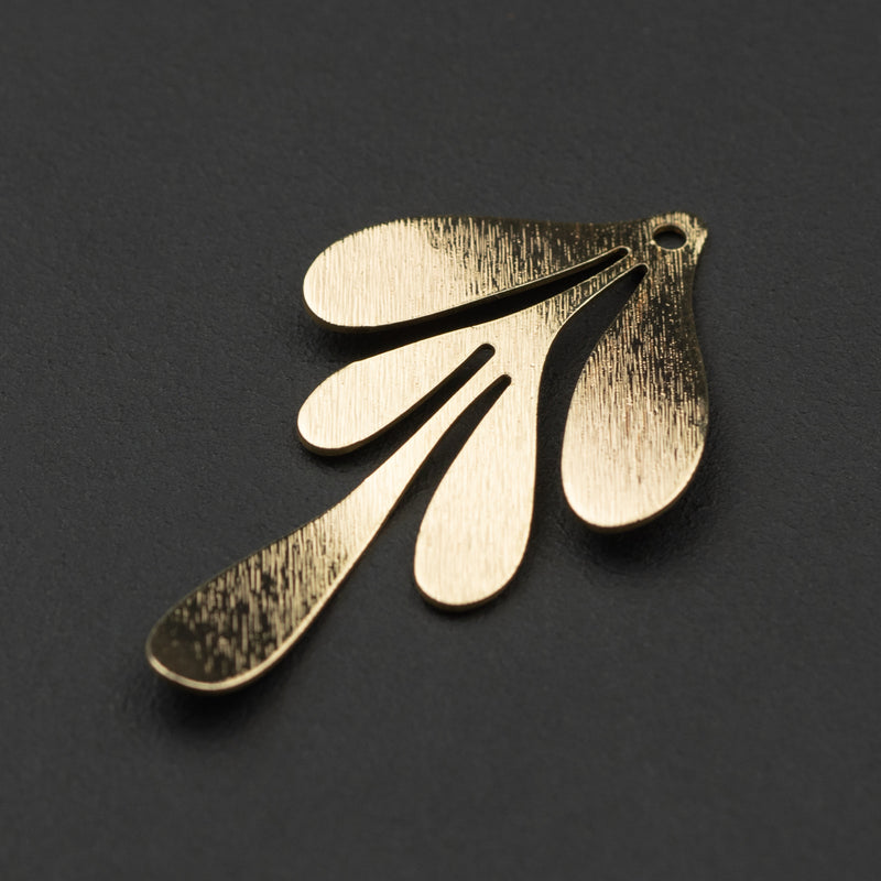 Brass dangle earring, splash design, 10pk