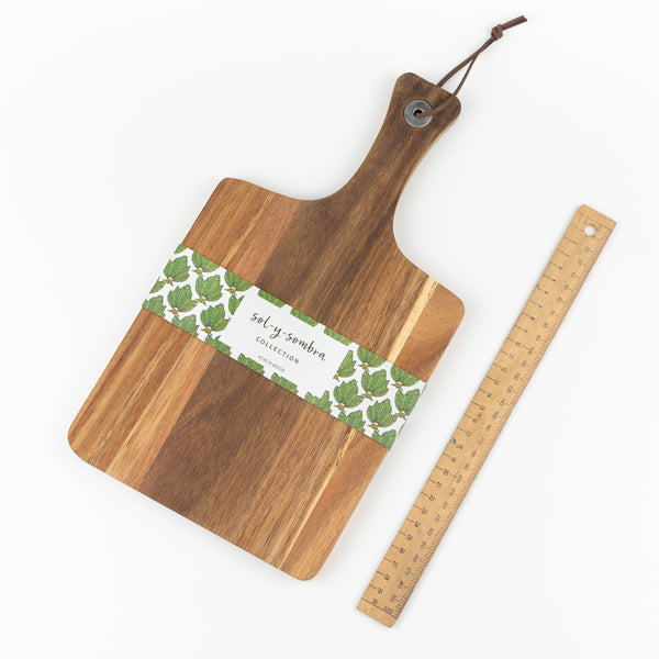 Serving board