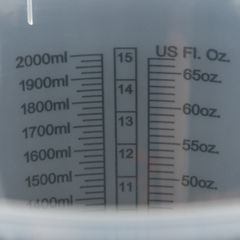 2.25lt graduated mixing cup